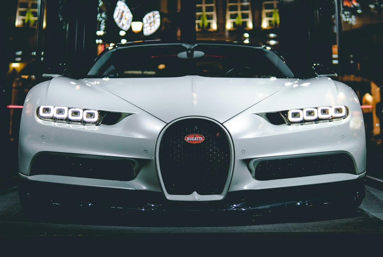 Bugatti Chiron 2020